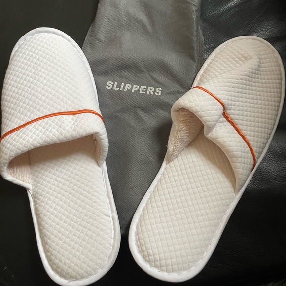 Shoes - Hotel slippers